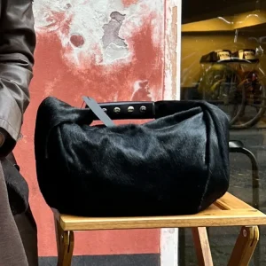 Cavallino nero
